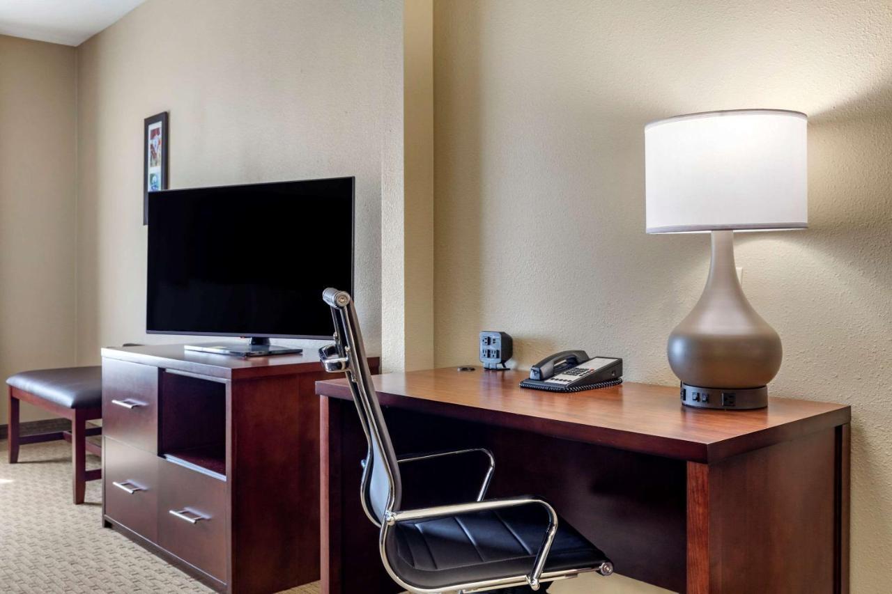Comfort Suites Waco Near University Area מראה חיצוני תמונה