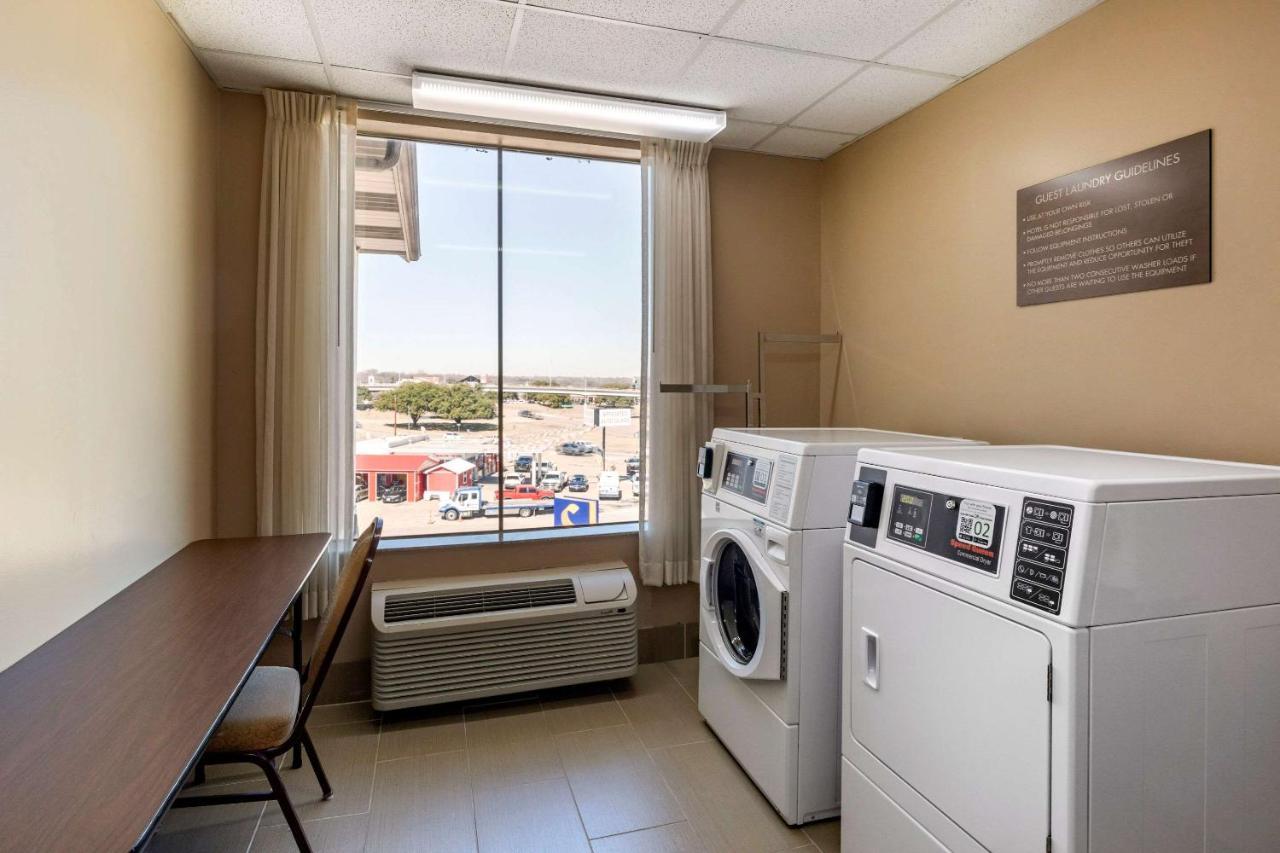 Comfort Suites Waco Near University Area מראה חיצוני תמונה